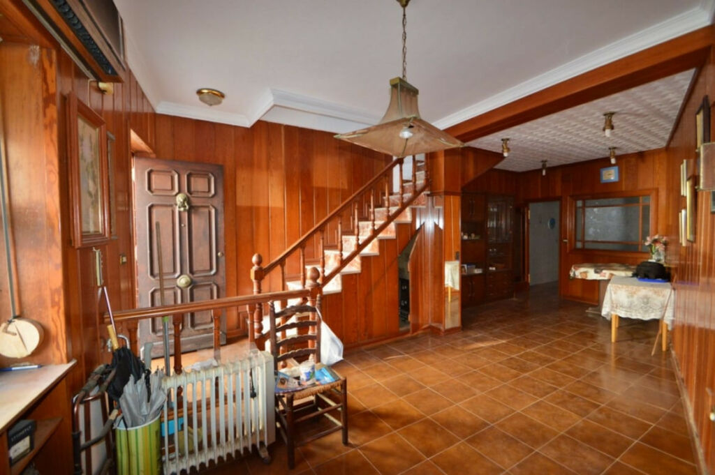 Townhouse Denia Alicante - image 2