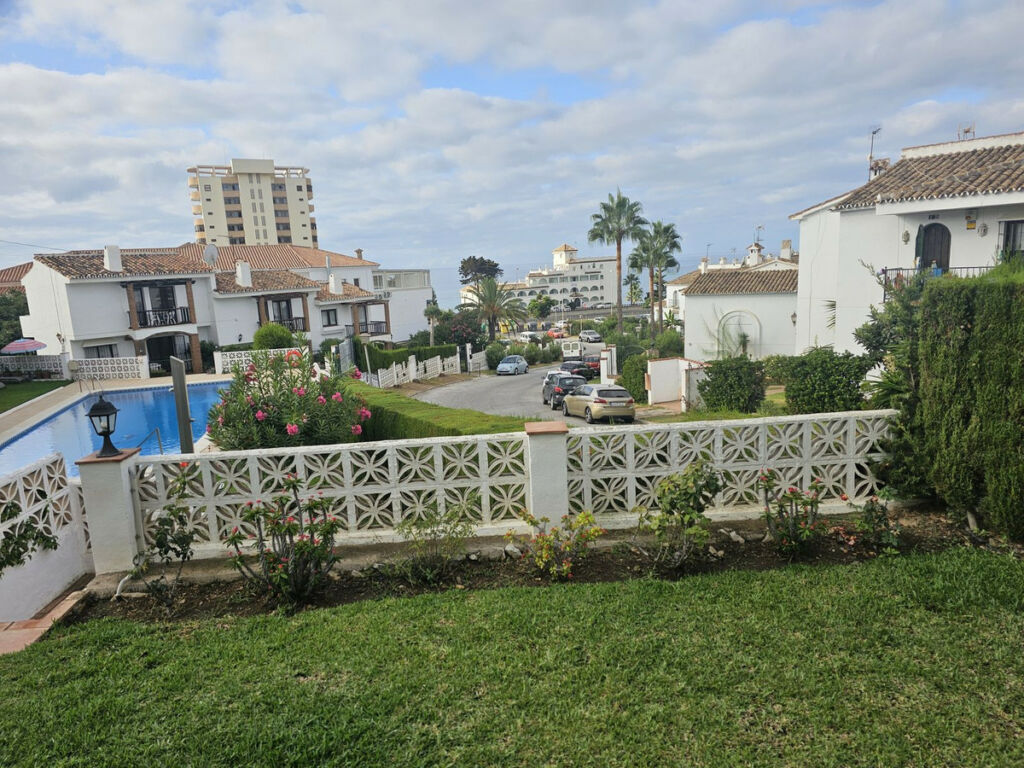 Ground Floor Apartment Riviera del Sol Málaga - image 3