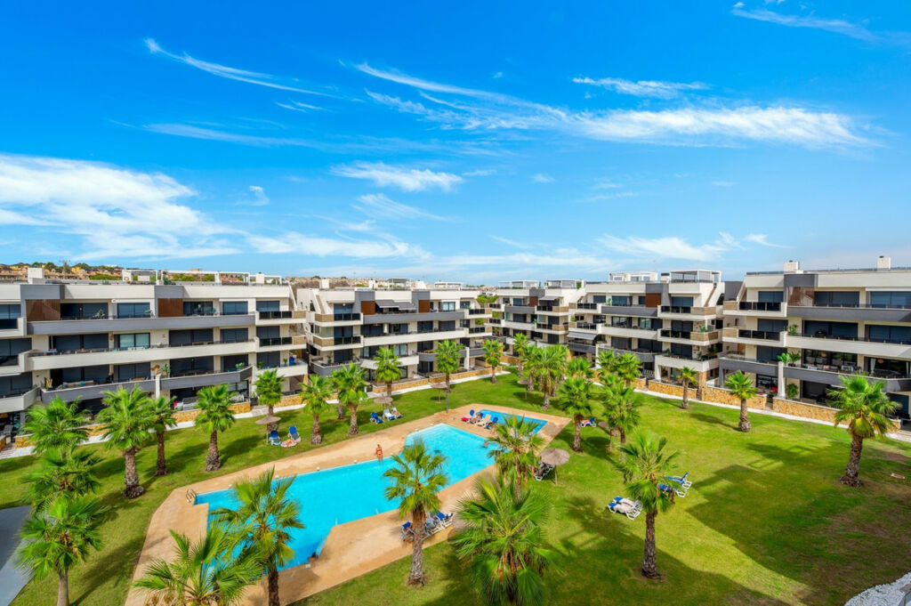 Ground Floor Apartment Los Altos Alicante - image 2
