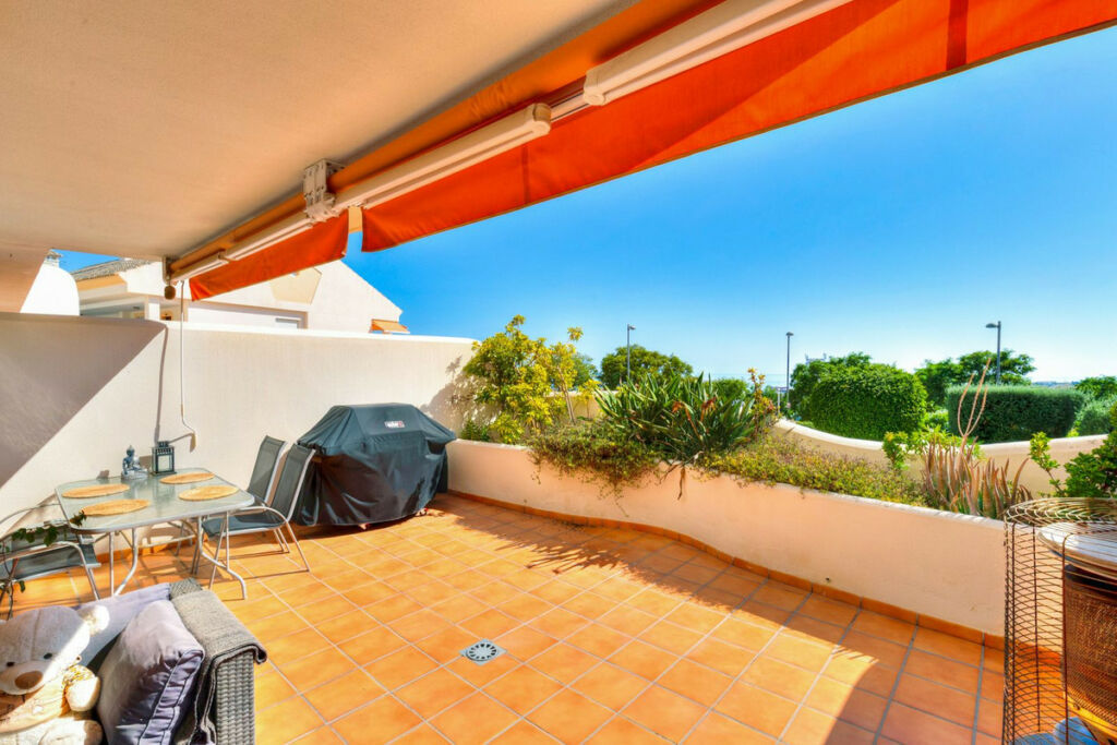 Ground Floor Apartment Benalmadena Málaga - image 2