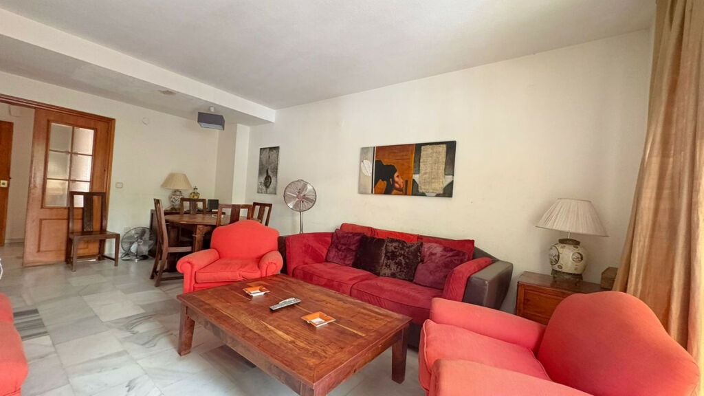 Middle Floor Apartment Marbella Málaga - image 2