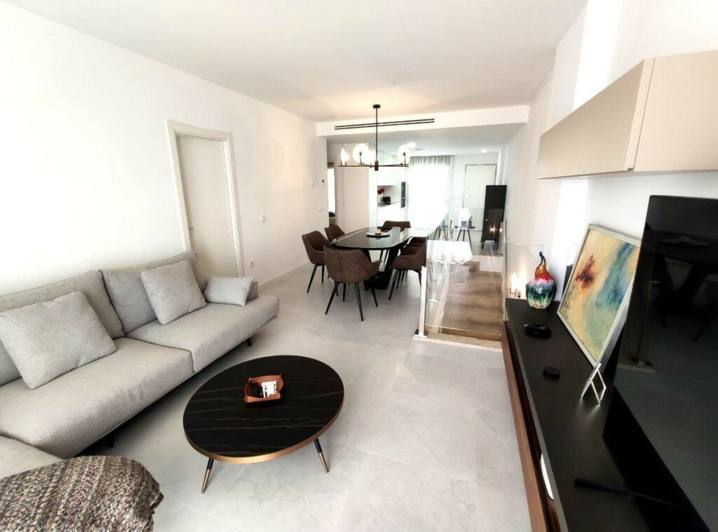 Duplex Finestrat Alicante - image 2