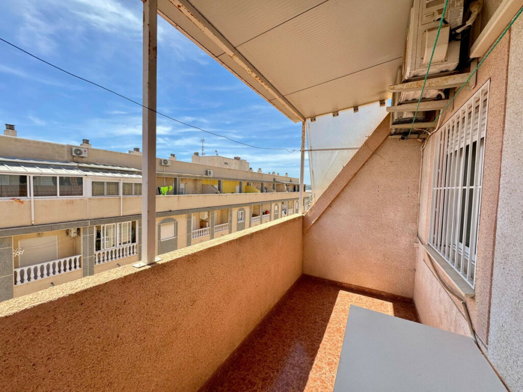 Penthouse Torrevieja Alicante - image 2