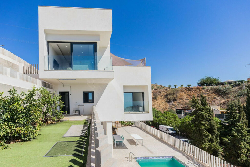 Detached Villa Chilches Málaga - image 2