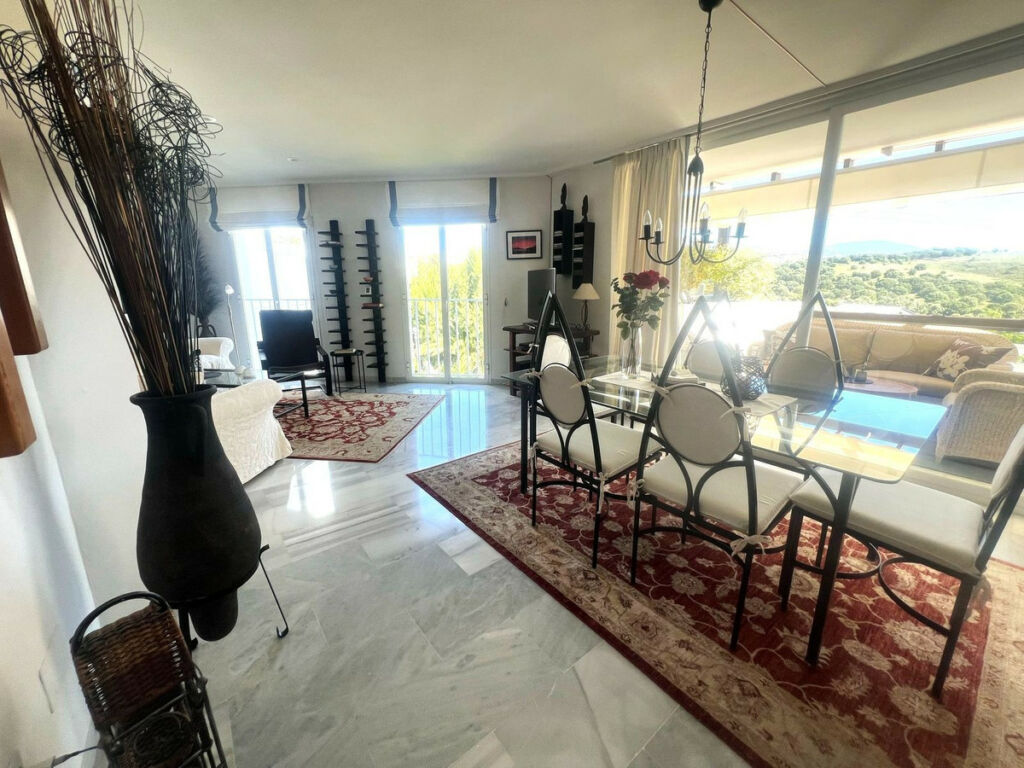 Penthouse Duplex Bel Air Málaga - image 3