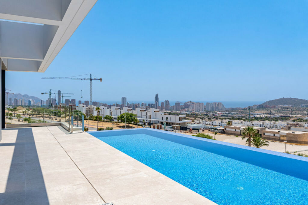 Detached Villa Finestrat Alicante - image 2