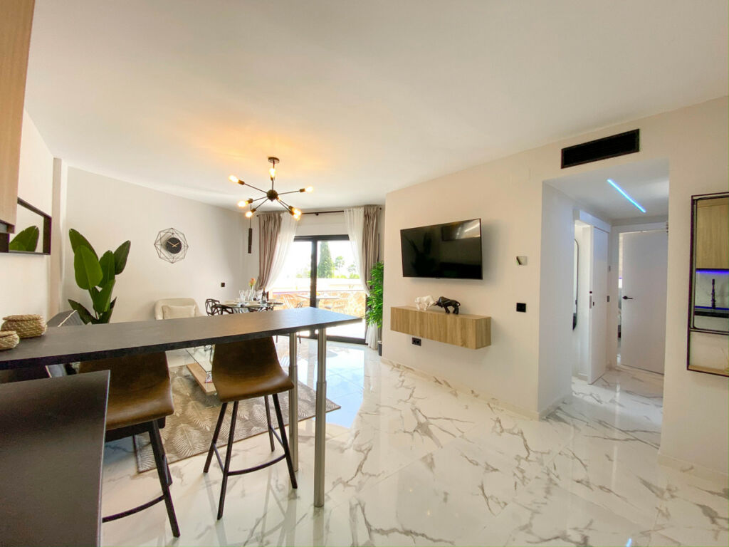 Bungalow Atalaya Málaga - image 2
