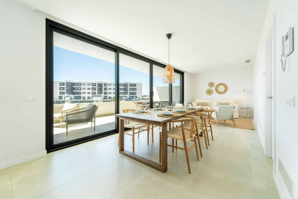 Ground Floor Apartment Fuengirola Málaga - image 2
