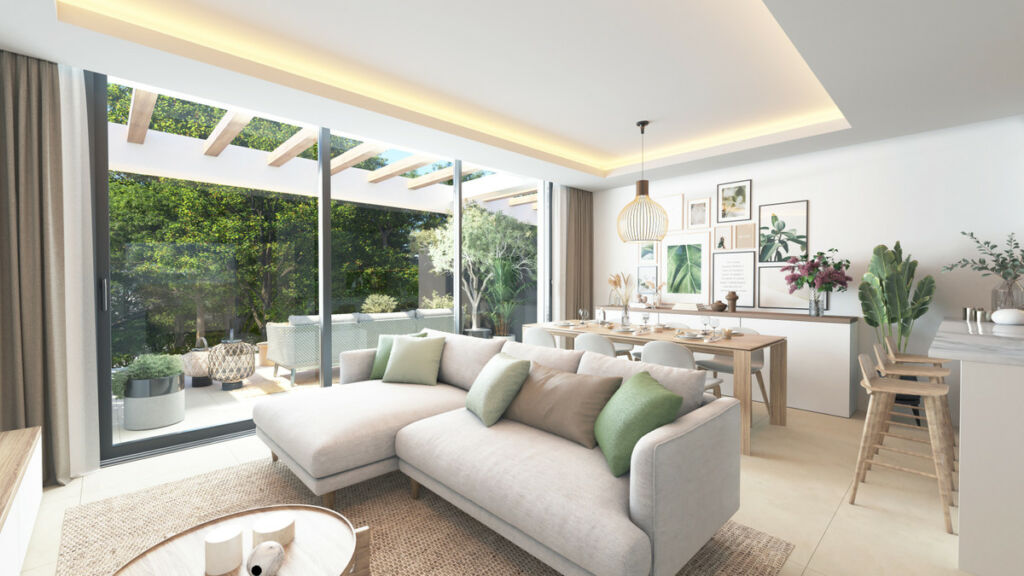 Townhouse El Chaparral Málaga - image 2