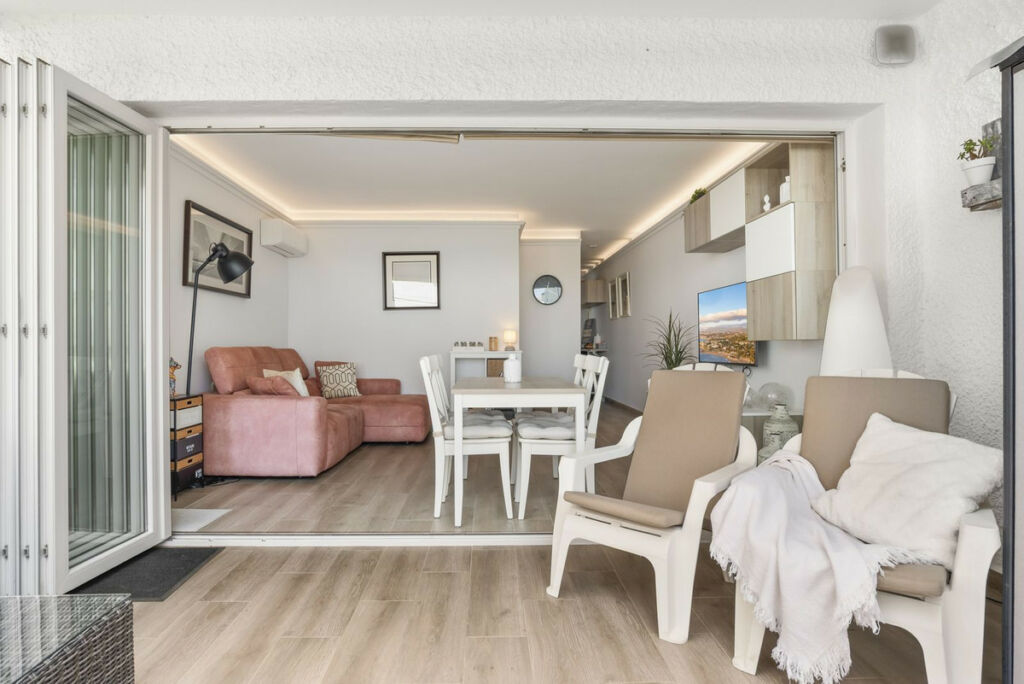 Ground Floor Apartment La Cala de Mijas Málaga - image 3