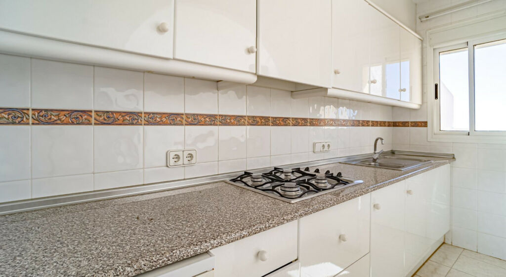 Ground Floor Apartment Calpe Alicante - image 3