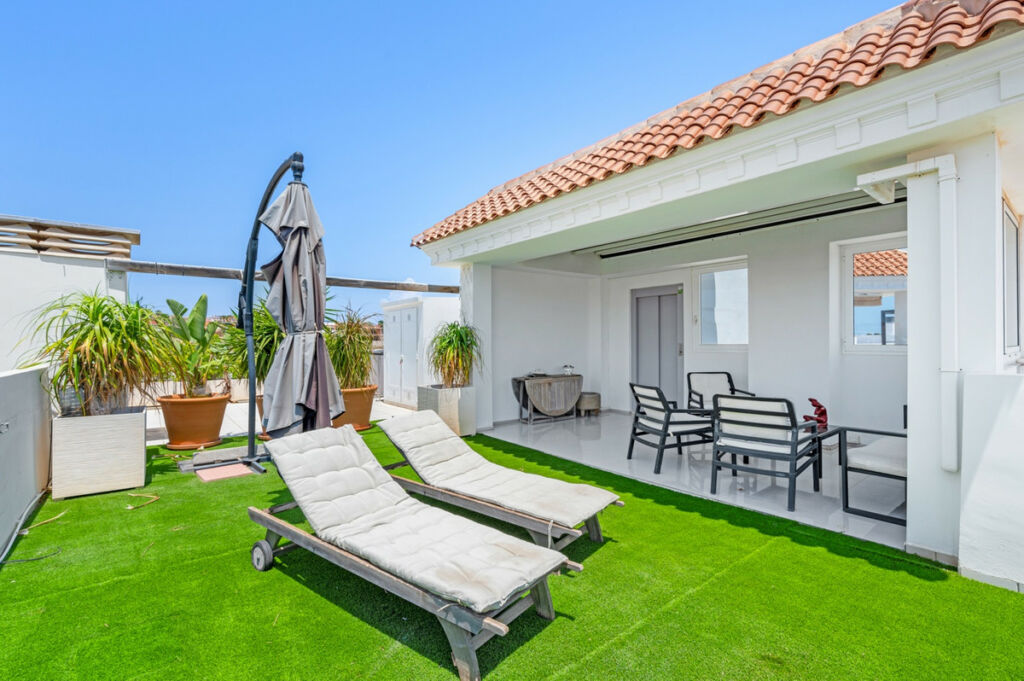 Penthouse Ciudad Quesada Alicante - image 2