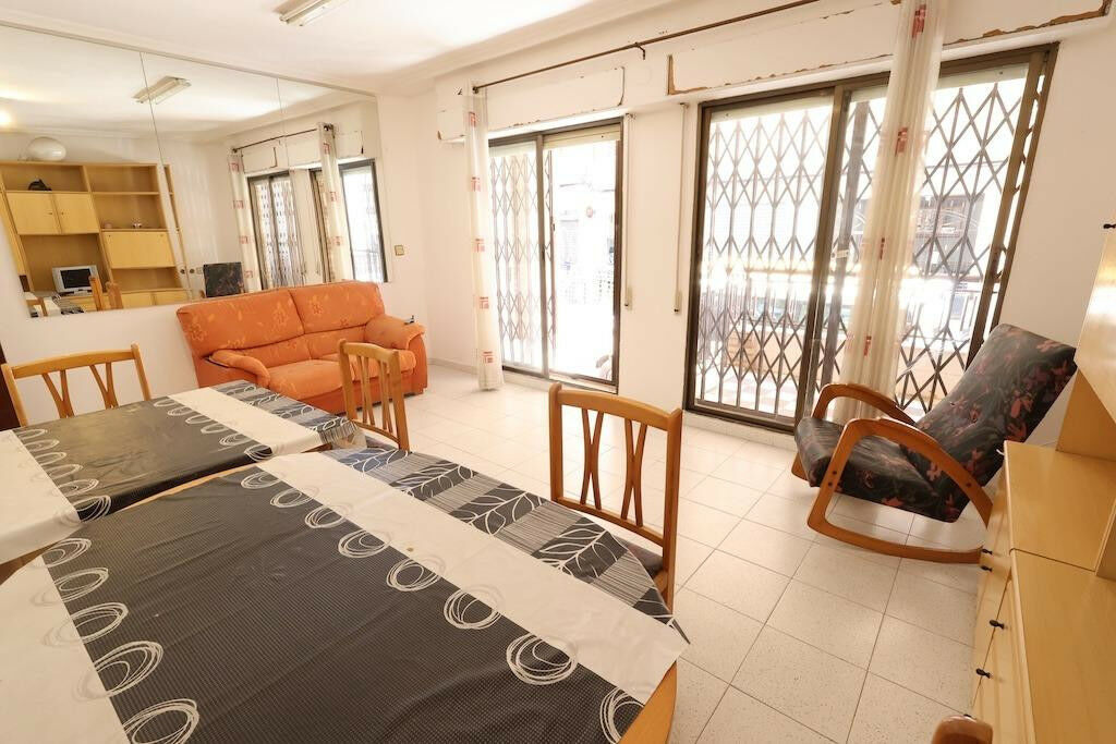 Ground Floor Apartment Playa Del Cura Alicante - image 2
