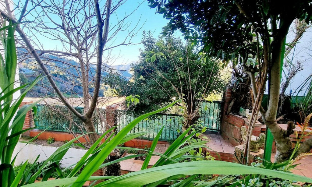 Townhouse Gaucín Málaga - image 2