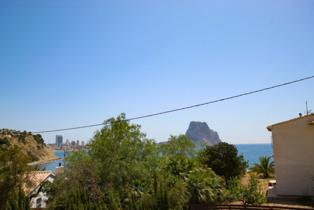 Detached Villa Calpe Alicante - image 2