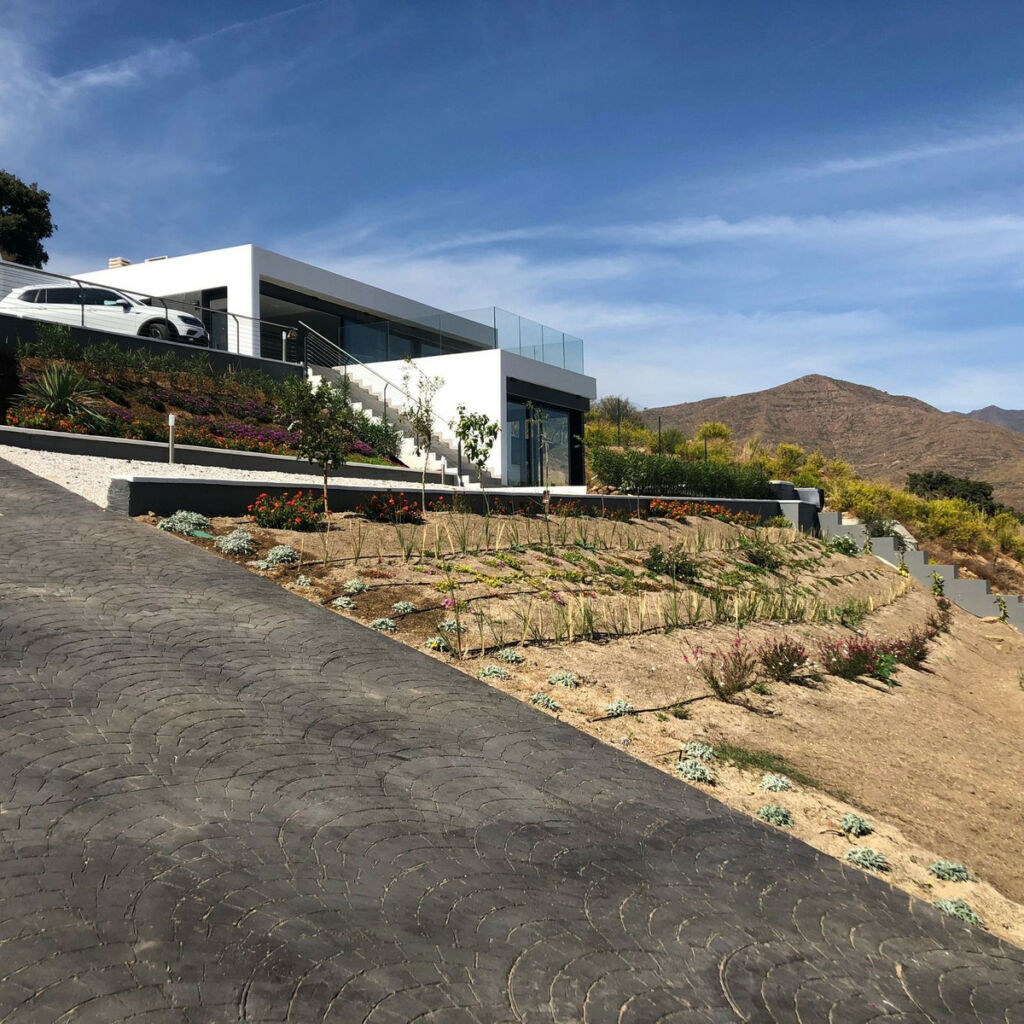 Detached Villa La Cala Golf Málaga - image 2