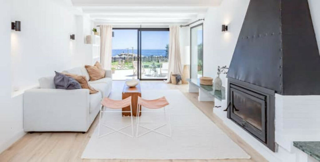 Detached Villa Estepona Málaga - image 2