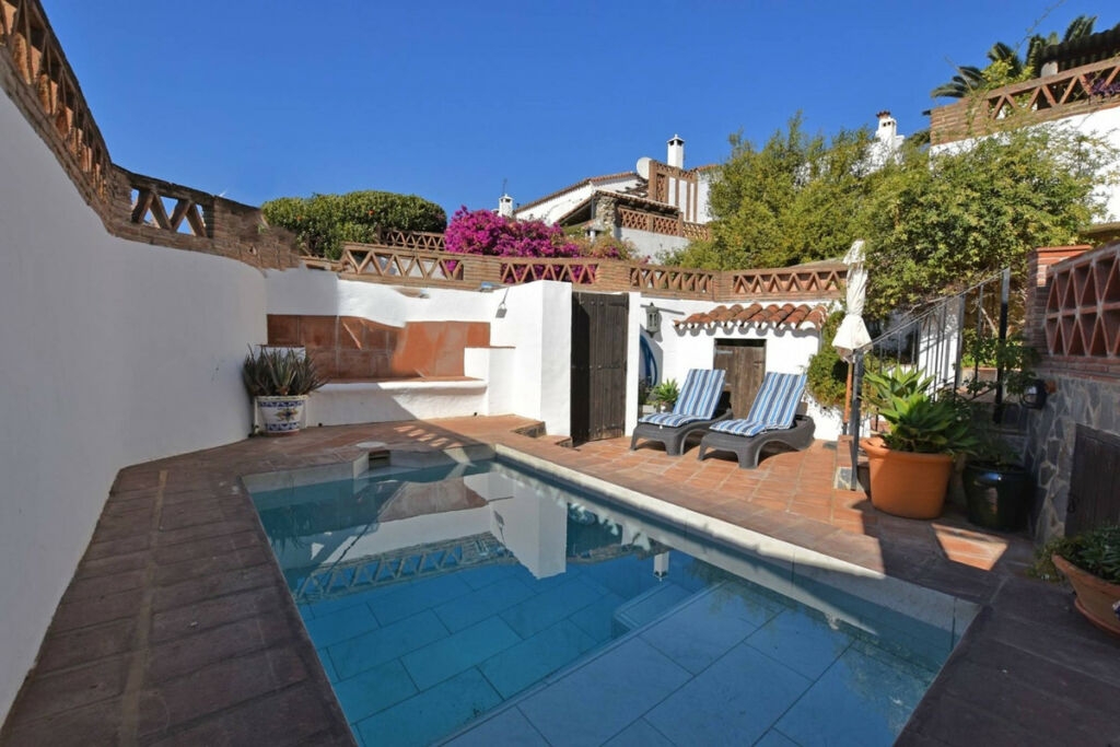 Townhouse Gaucín Málaga - image 2