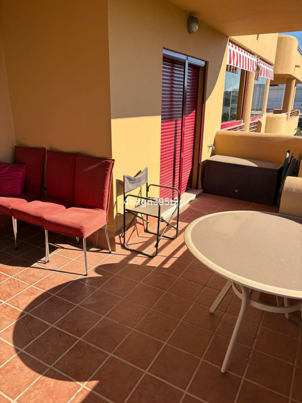 Middle Floor Apartment La Cala Málaga - image 2