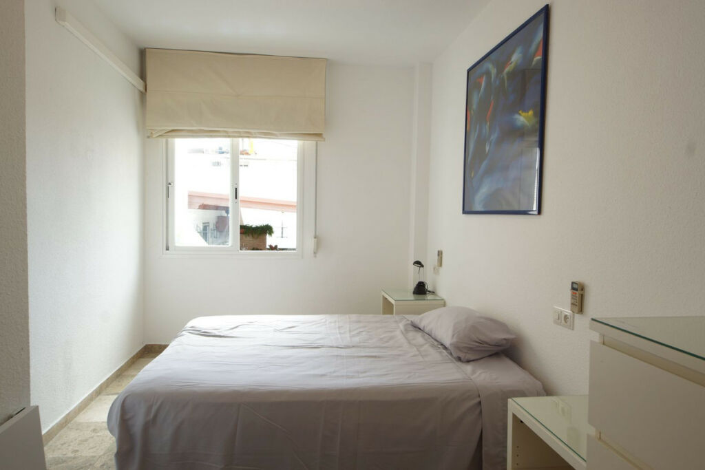 Middle Floor Apartment San Pedro de Alcántara Málaga - image 2