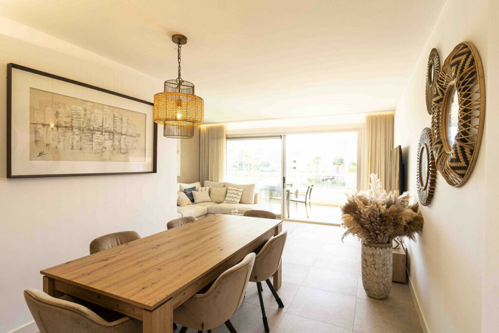Middle Floor Apartment La Cala Golf Málaga - image 2