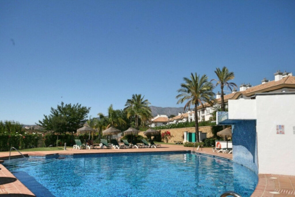 Townhouse La Cala Golf Málaga - image 2