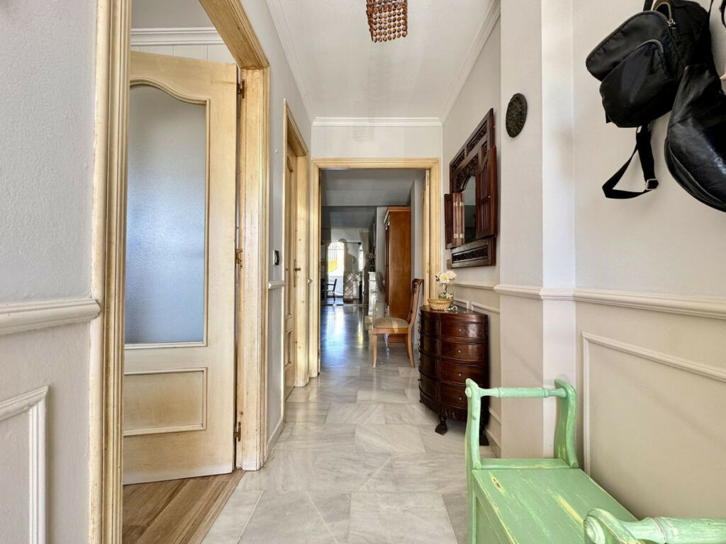 Semi-Detached House Las Lagunas Málaga - image 2