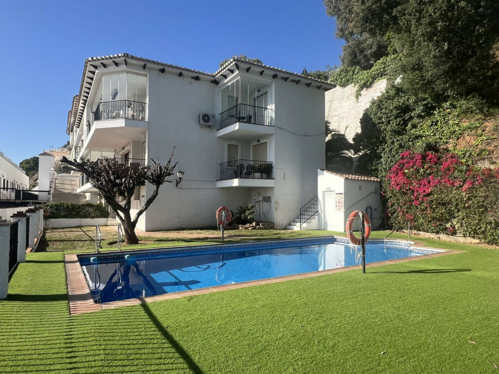 Ground Floor Apartment Mijas Málaga - image 2