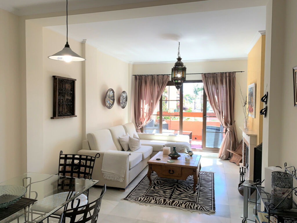 Middle Floor Apartment Hacienda del Sol Málaga