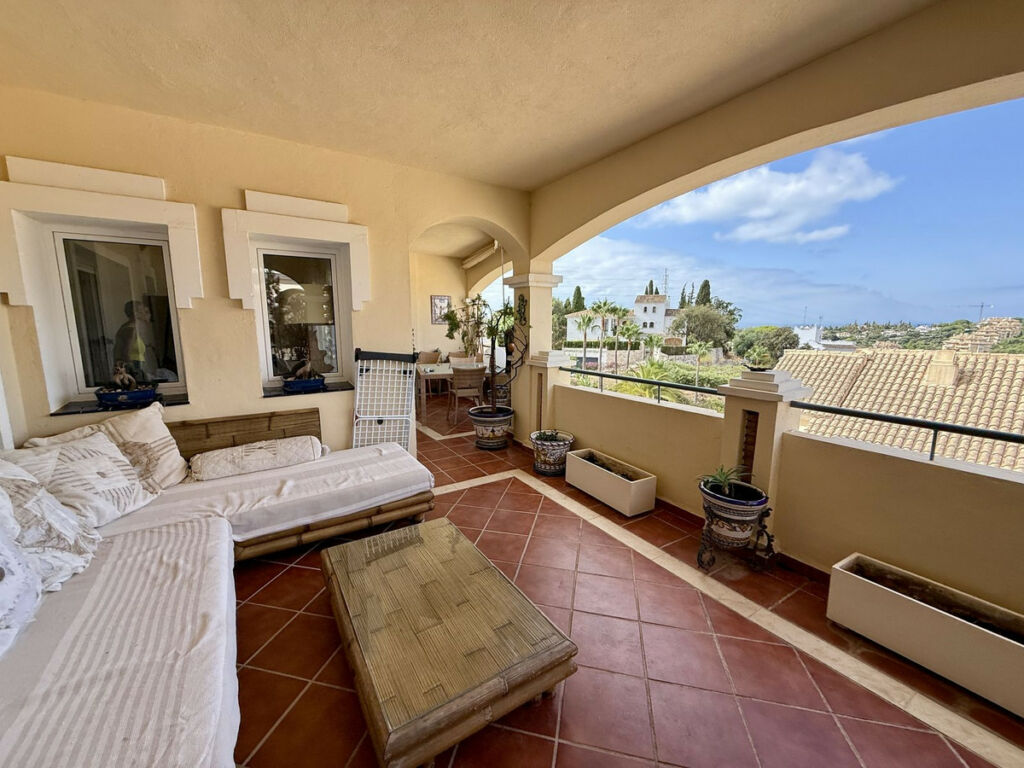 Middle Floor Apartment Elviria Málaga