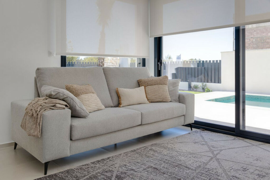 Detached Villa Finestrat Alicante - image 2