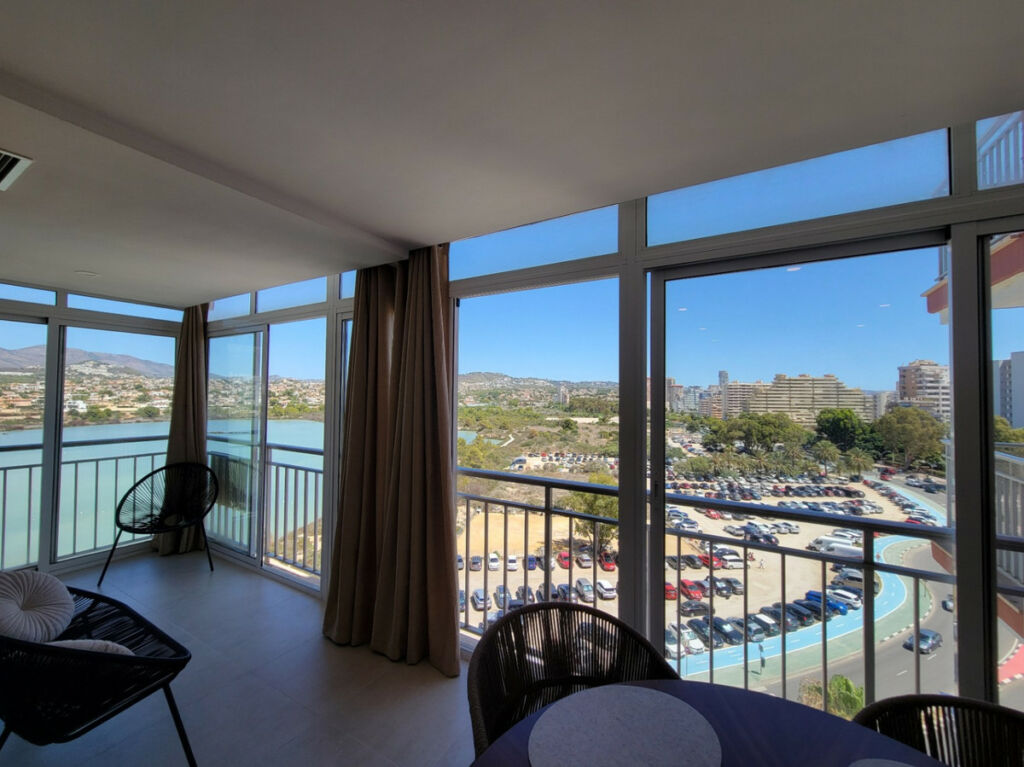 Middle Floor Apartment Calpe Alicante - image 2