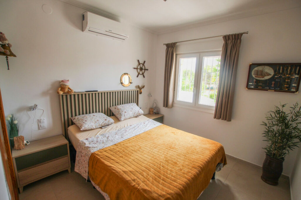 Detached Villa Calpe Alicante - image 2