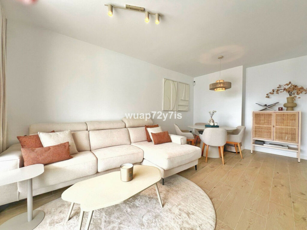 Ground Floor Apartment Estepona Málaga - image 2