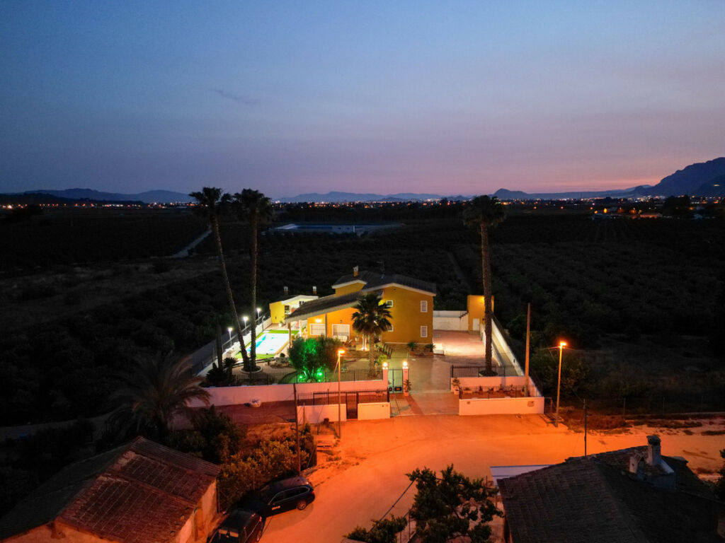 Detached Villa Orihuela Alicante - image 2