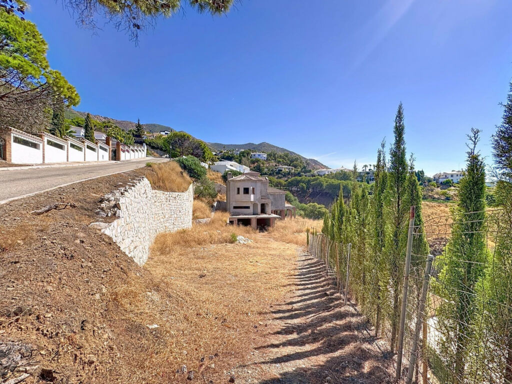 Residential Plot Valtocado Málaga - image 2
