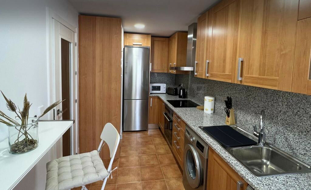 Ground Floor Apartment Estepona Málaga - image 2