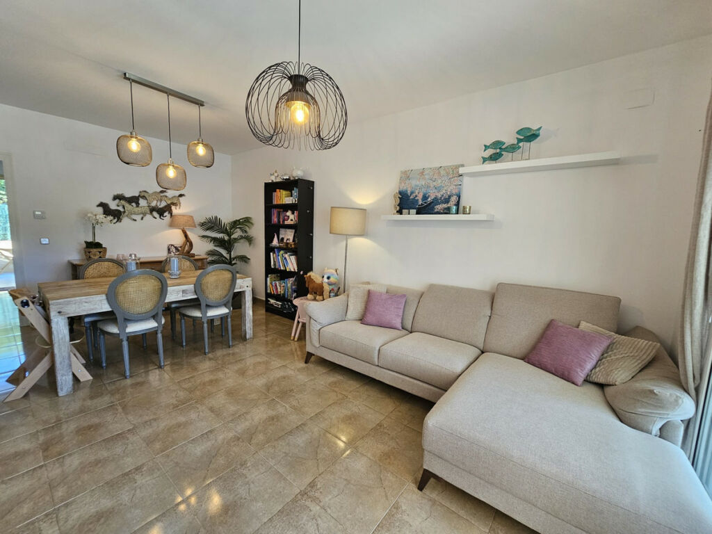 Townhouse Benitachell Alicante - image 2