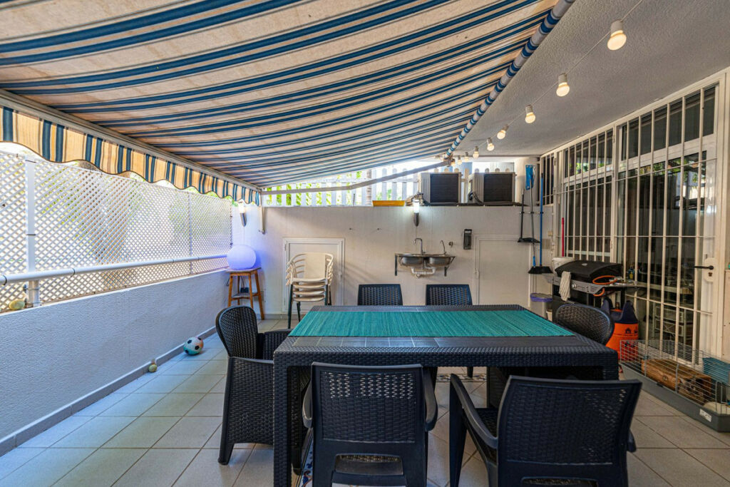 Ground Floor Apartment Fuengirola Málaga - image 2