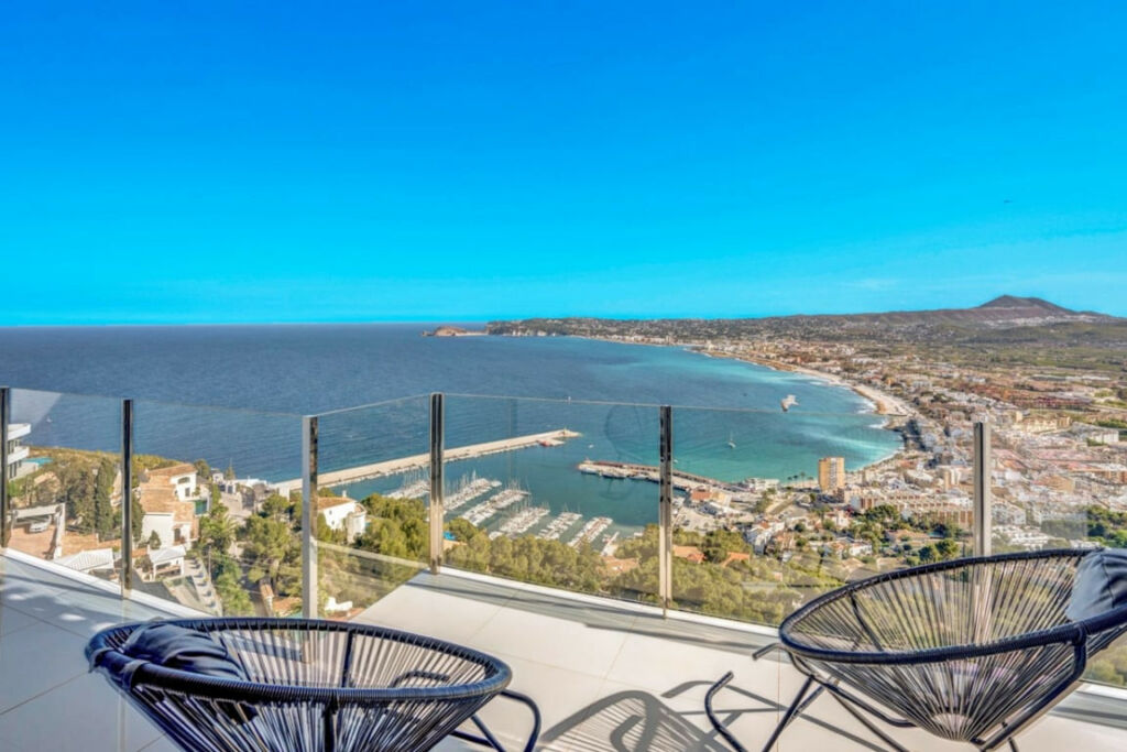 Detached Villa Javea Alicante - image 2