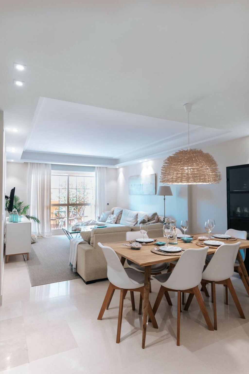 Ground Floor Apartment Bahía de Marbella Málaga - image 2