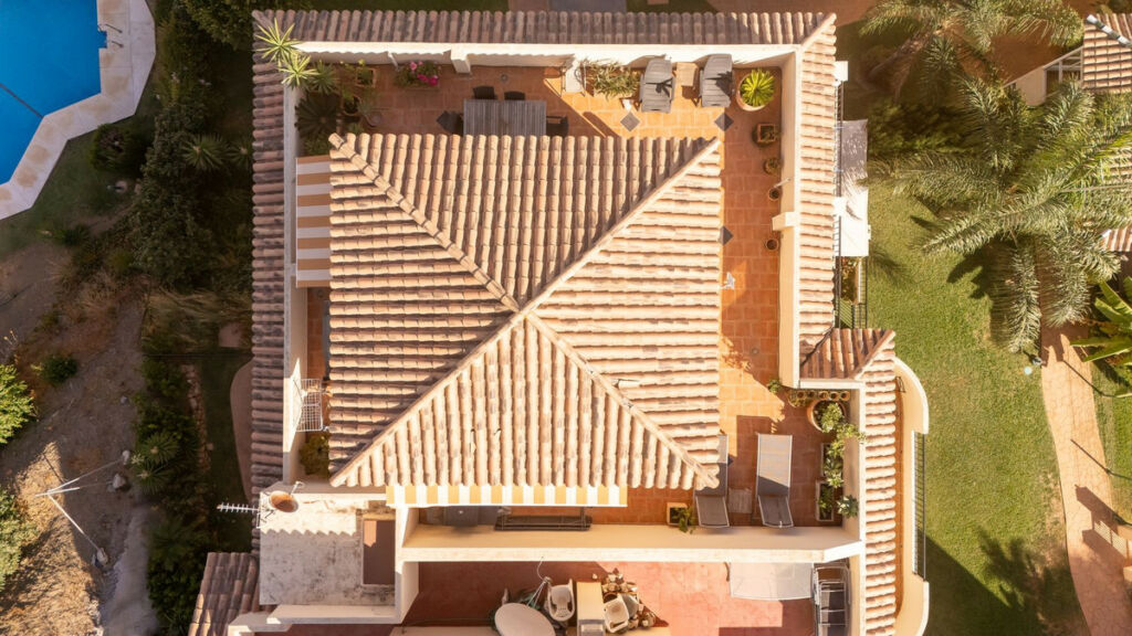 Top Floor Apartment Riviera del Sol Málaga - image 2