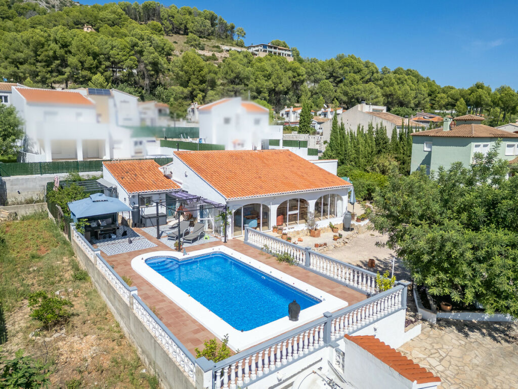 Detached Villa Alcalali Alicante - image 2