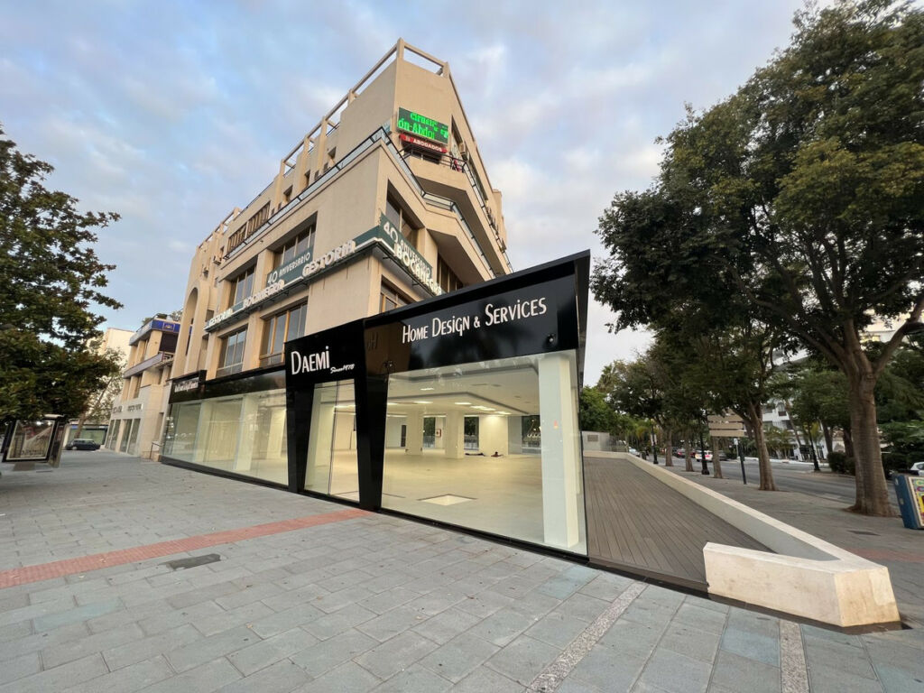 Shop Marbella Málaga - image 2