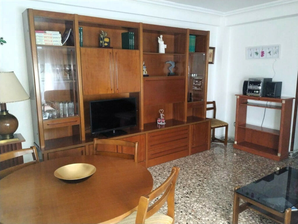 Middle Floor Apartment San Vicente del Raspeig Alicante - image 2