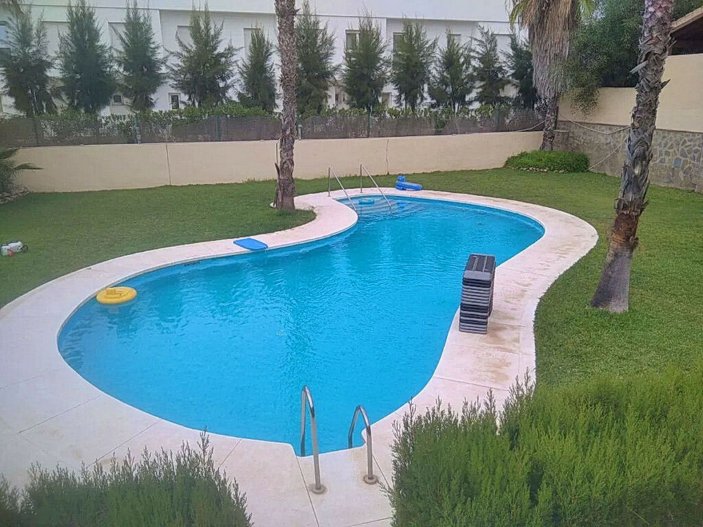 Townhouse Calahonda Málaga - image 2