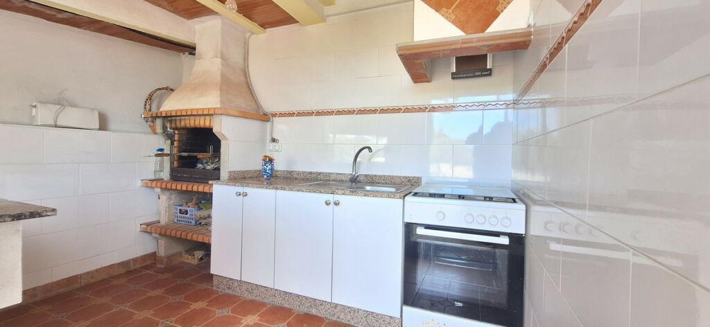 Detached Villa Elche Alicante - image 2