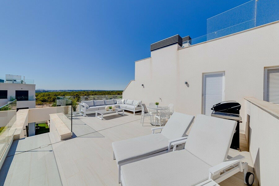 Middle Floor Apartment Las Colinas Golf Alicante - image 2