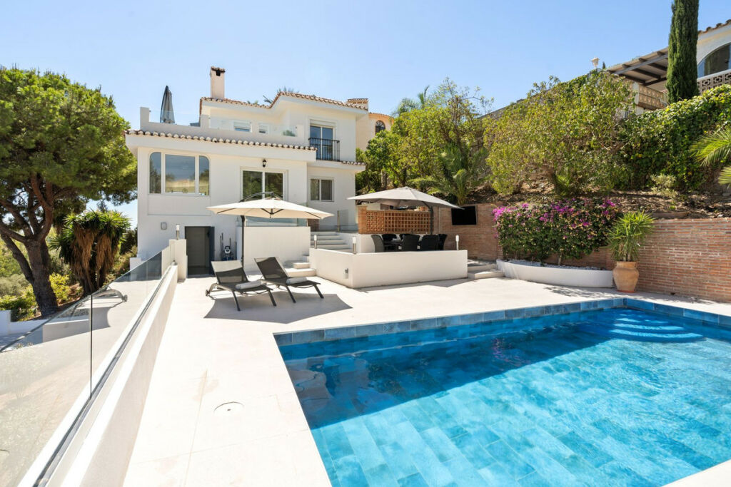Detached Villa Torreblanca Málaga - image 2