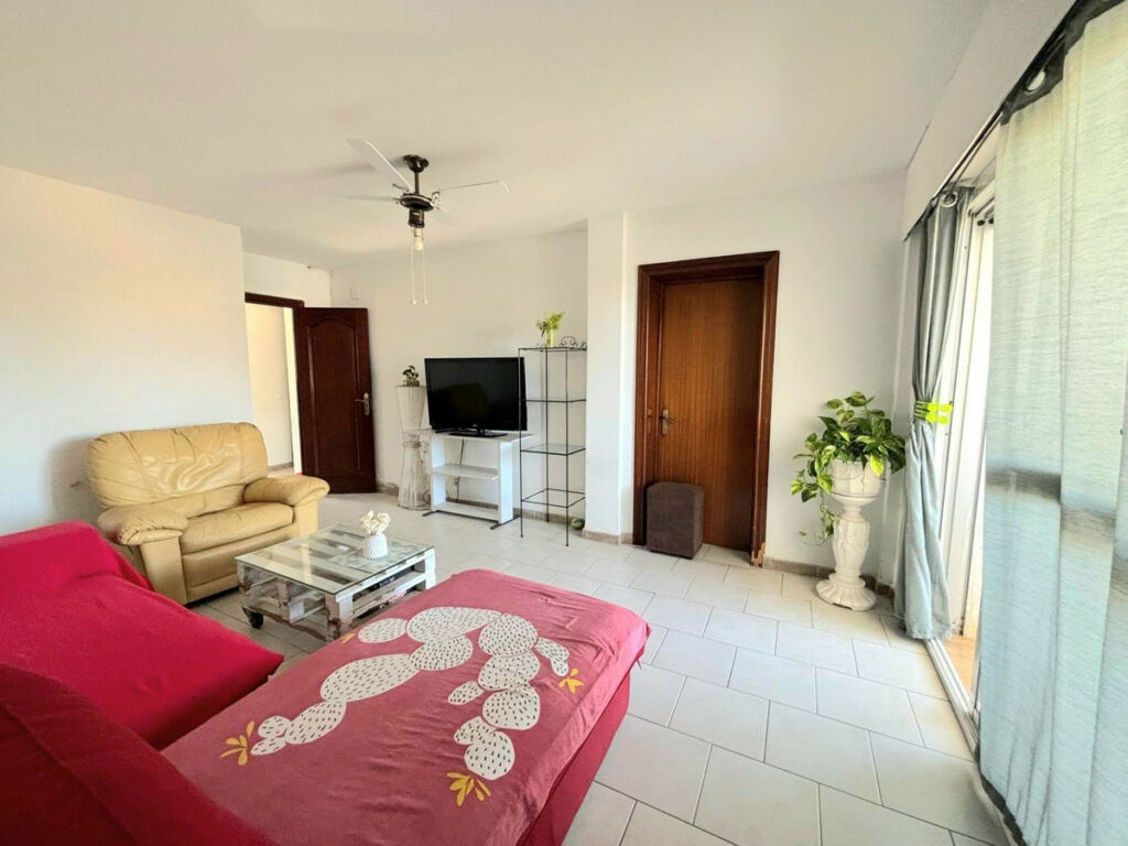 Middle Floor Apartment Torremolinos Málaga - image 2